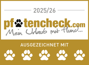 Plakette für die Auszeichnung mit 5 von 5 Pfoten von pfotencheck.com für 2025 und 2026