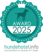 Plakette Für den Hundehotel Award 2025 von Hundehotel.info